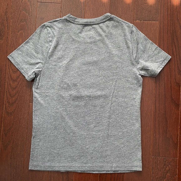 Boys Abercrombie Kids Graphic T-shirt | Color Changing tshirt - Picture 6 of 7